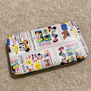 Disney Minnie Mouse Retro Fashion Magazine Push Latch Wallet-6x3x0.5”